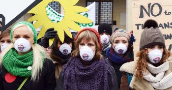 Young enviromentalists from internationa